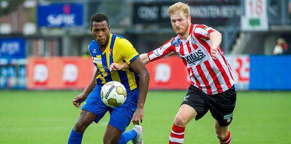 坛美女情有 坛美女情有