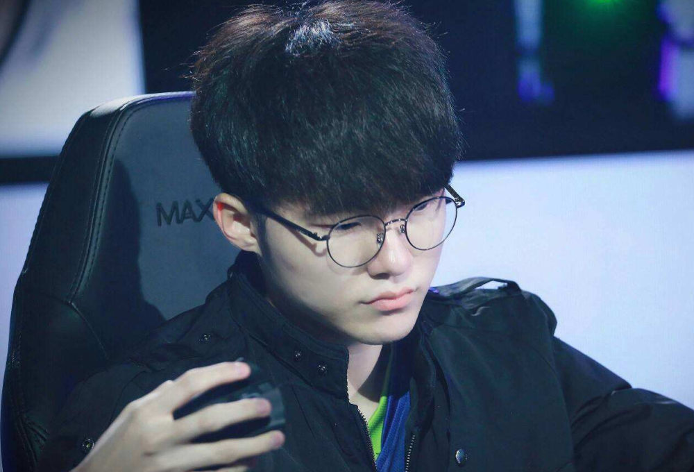 来自全国各 来自全国各