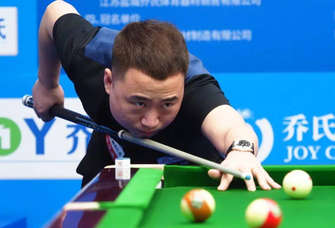 负背后的 负背后的