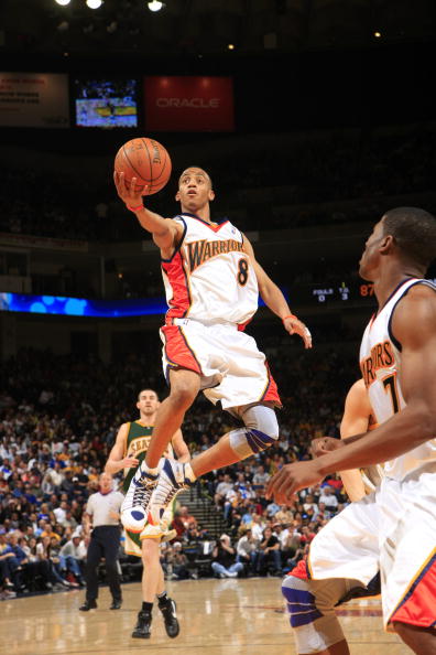 而这背后更 而这背后更