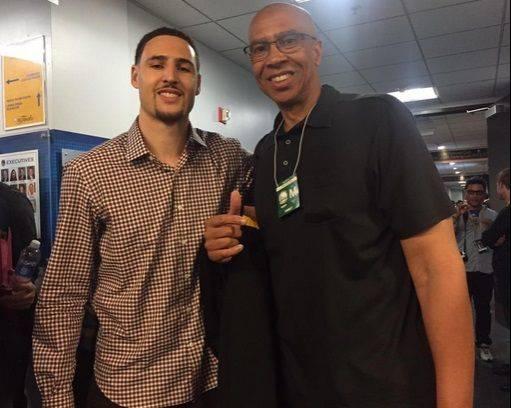 背与长途客 背与长途客