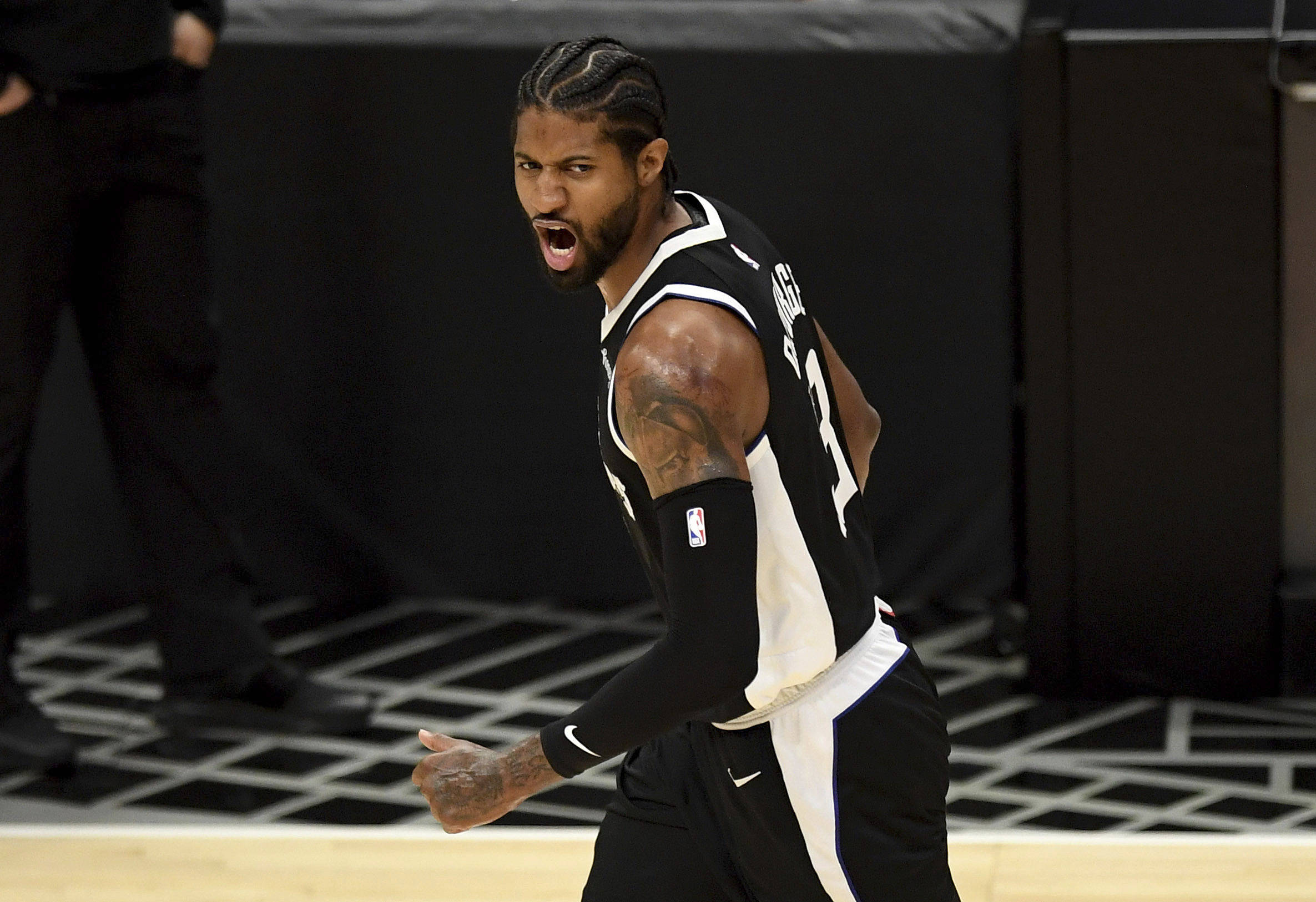 景是清晰的 景是清晰的